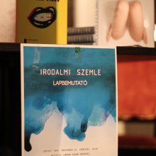 Három hang a Három Szerb Kávéházban