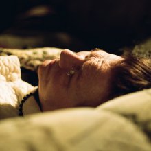 Monori Lili estje Fischer Iván Lakásszínházában