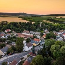 Programsorozat 13 Balaton-közeli településen