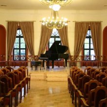 Különleges nyári zenei programokkal ünnepli jubileumi évadát az Óbudai Társaskör