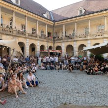 A Bánffy-palota udvara ad otthont a 14. Kolozsvári Ünnepi Könyvhétnek
