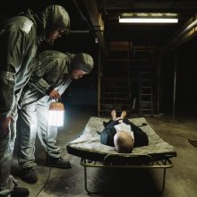 Jön az idegen lény!