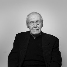 Februárban Kurtág 100