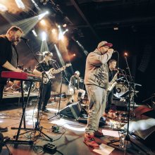 A Zuboly albumbemutatója az A38 hajón