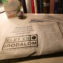 Van itt minden, mint a karácsonyfán