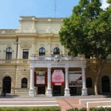 Pszichothrillert mutatnak be a Békéscsabai Jókai Színházban