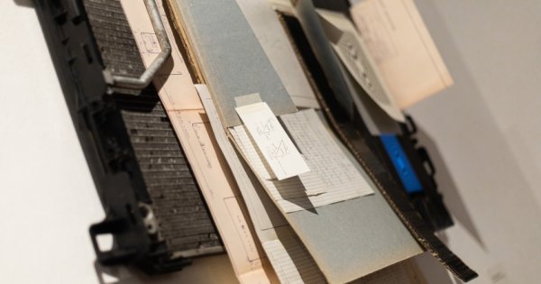 Játék és rend / Vasarely 120 – a modern labirintus nyelve / PRAE.HU – a...