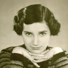 Velem mindig történik valami-bemutató az Akváriumban