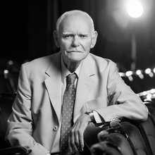 Elhunyt Lőte Attila