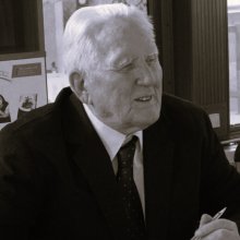 Elhunyt Czigány György