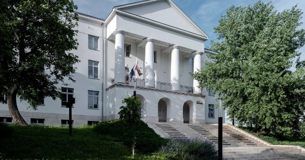 Lemondott a MOME kuratóriuma és felügyelő bizottsága / PRAE.HU – a művészeti...