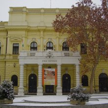 Több mint 65 ezer néző a Jókai Színházban
