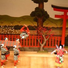 Közeledés a japán színház zárt világához – 3./2
