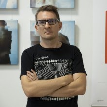 José Simon lemezborító-kiállítás a Bäse-ben