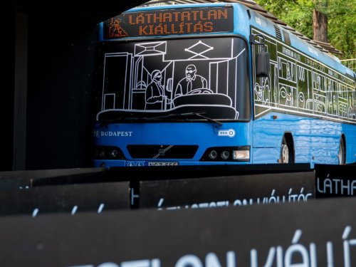 A látványon túli jelenlét