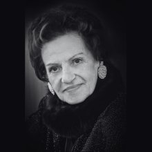 Elhunyt Vámos Magda divattervező
