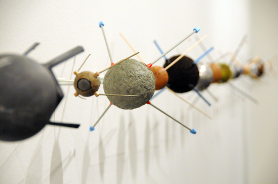 Roman Ondák: Enter the Orbit [részlet], 2011.