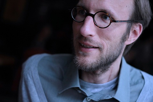 Nagy Dénes Szász János osztályába járt, és ez meg is látszik a filmjein