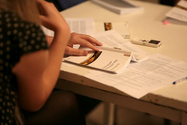 Borbély Szilárd: Egy gyilkosság mellékszálai. 2014. október 1.