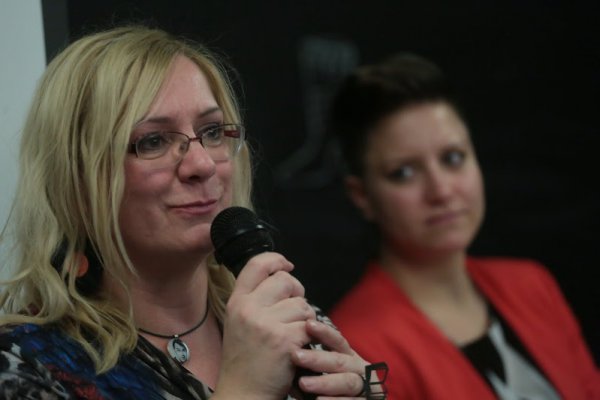 Péczely Dóra