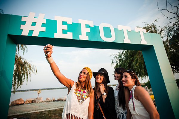 EFOTT