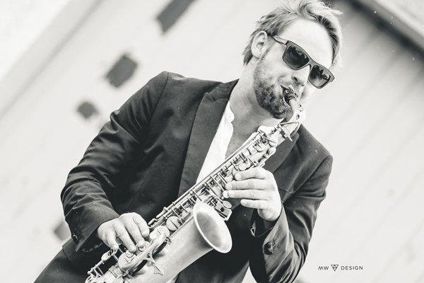 Max the Sax