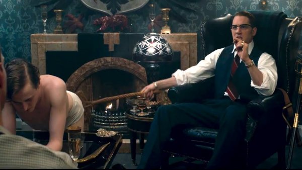 Legenda (2015)