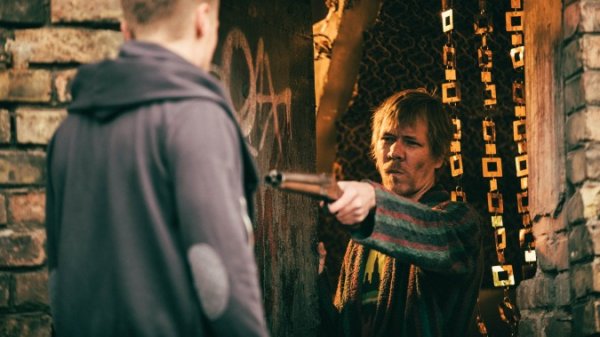 Madarász Isti: Hurok (2016)