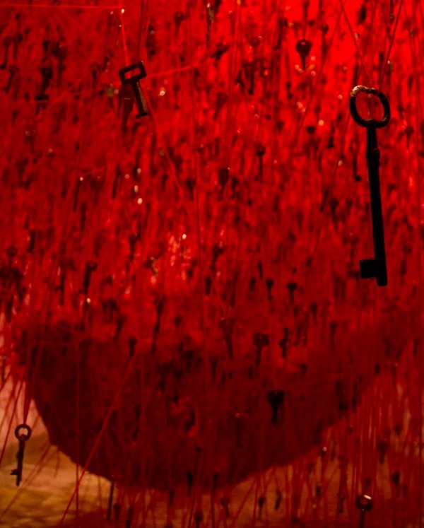 Chiharu Shiota: Emlékeső