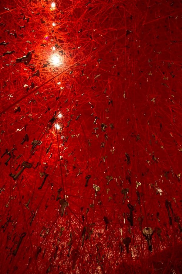 Chiharu Shiota: Emlékeső