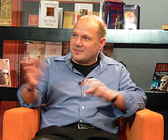 Kőrösi Zoltán vív