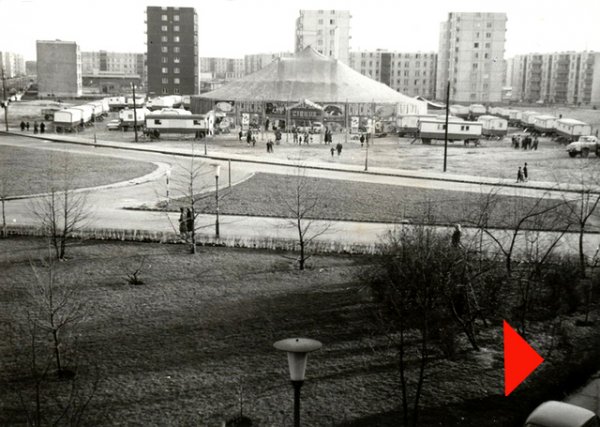 Cirkusz a lakótelep közepén 1965