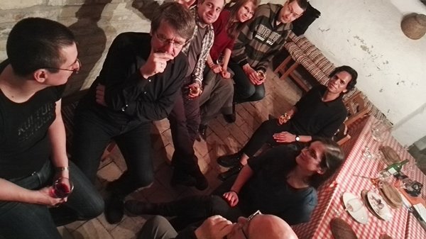 Megnyitva a kör