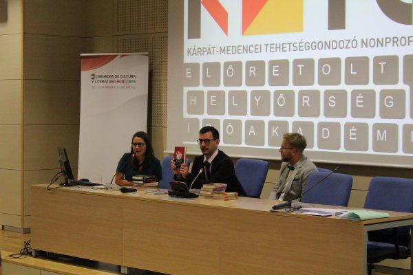 Az Előretolt Helyőrség Íróakadémia könyveinek bemutatása