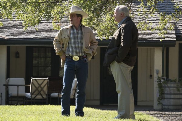 Adam McKay: Alelnök (2018)