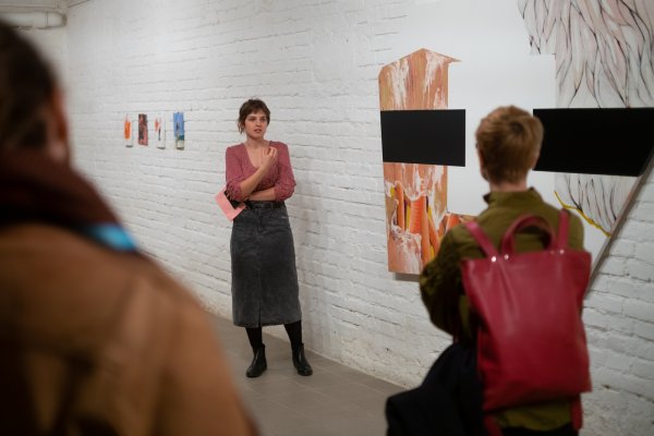 A női lélek mélységei és magasságai - Galériatúra, 2019. április 12., Bloody Mary - Mamű Galéria Fotó: ©Szabó János/BAW