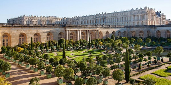A Versailles-i kastély kertje