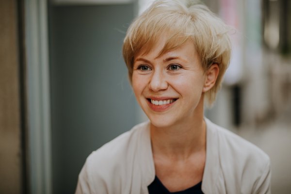 Ubrankovics Júlia