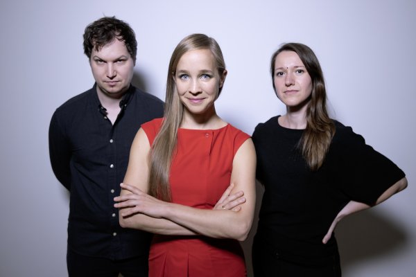 Fenyvesi Márton, Harcsa Veronika, Razvaljajeva Anasztázia