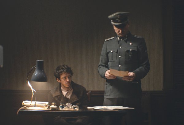 Képkocka a Perzsa nyelvleckék című filmből. Forrás: Cirko Film