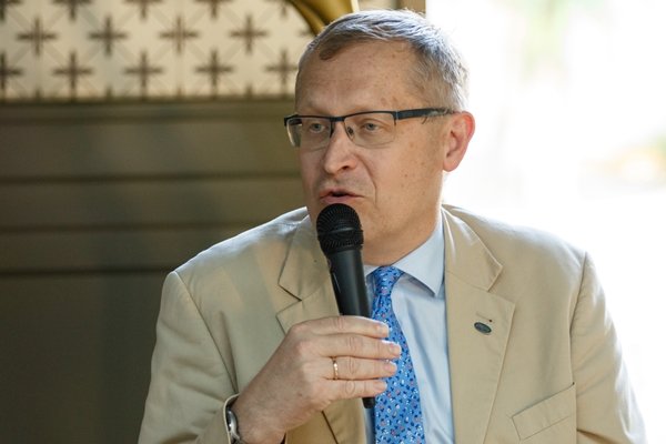 20konyvbemutato1