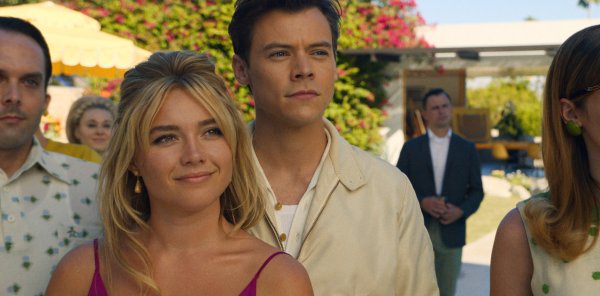 Florence Pugh és Harry Styles