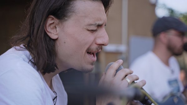 nyílnak befelé ablakok jelenetkép