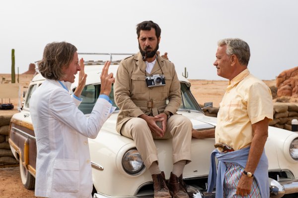 Wes Anderson, Jason Schwartzman, Tom Hanks