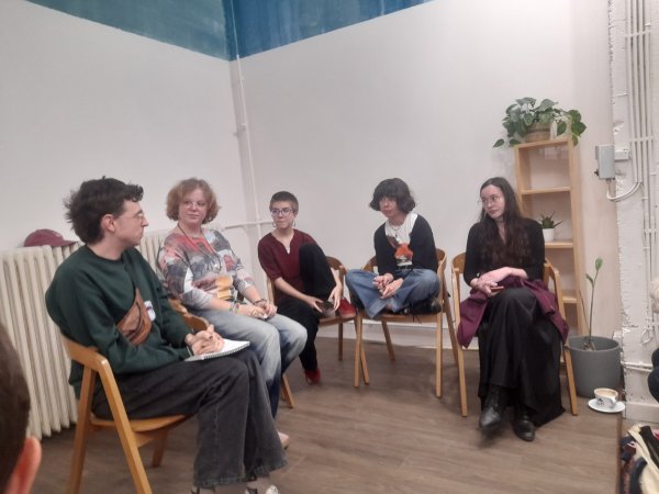 Az első csoport tagjai: Kessler Emma, Király Kata, Nagy Sára és Gábor Enikő