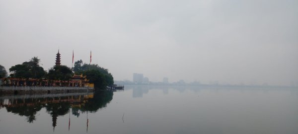 Hanoi - Trấn Quốc 2023. februárja