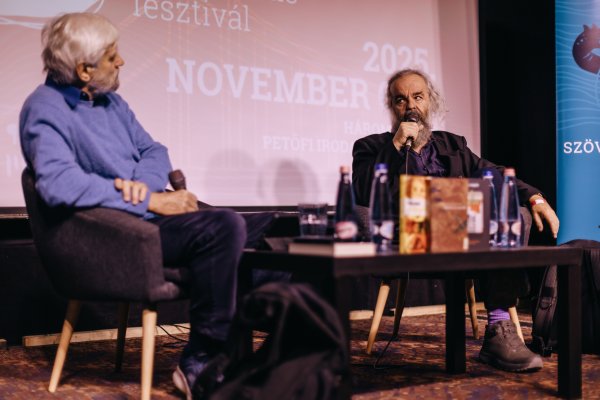 Vörös Dóra fotója