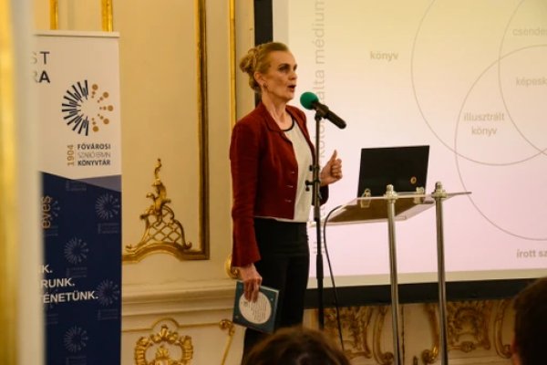 Dr. habil Varga Emőke