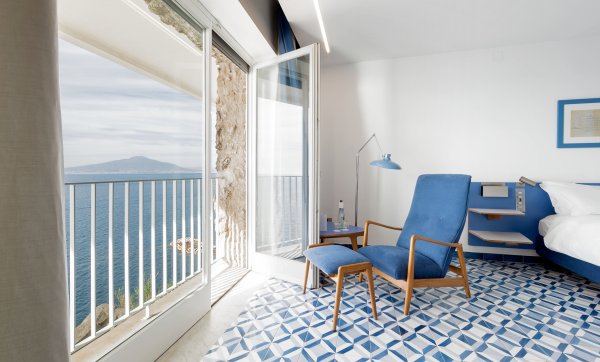 https://www.archilovers.com/projects/223913/hotel-parco-dei-principi-gallery?2094143